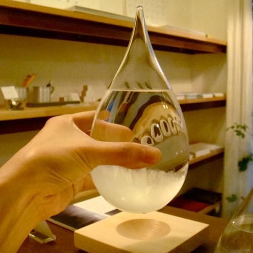 폭풍 유리 속도 저하