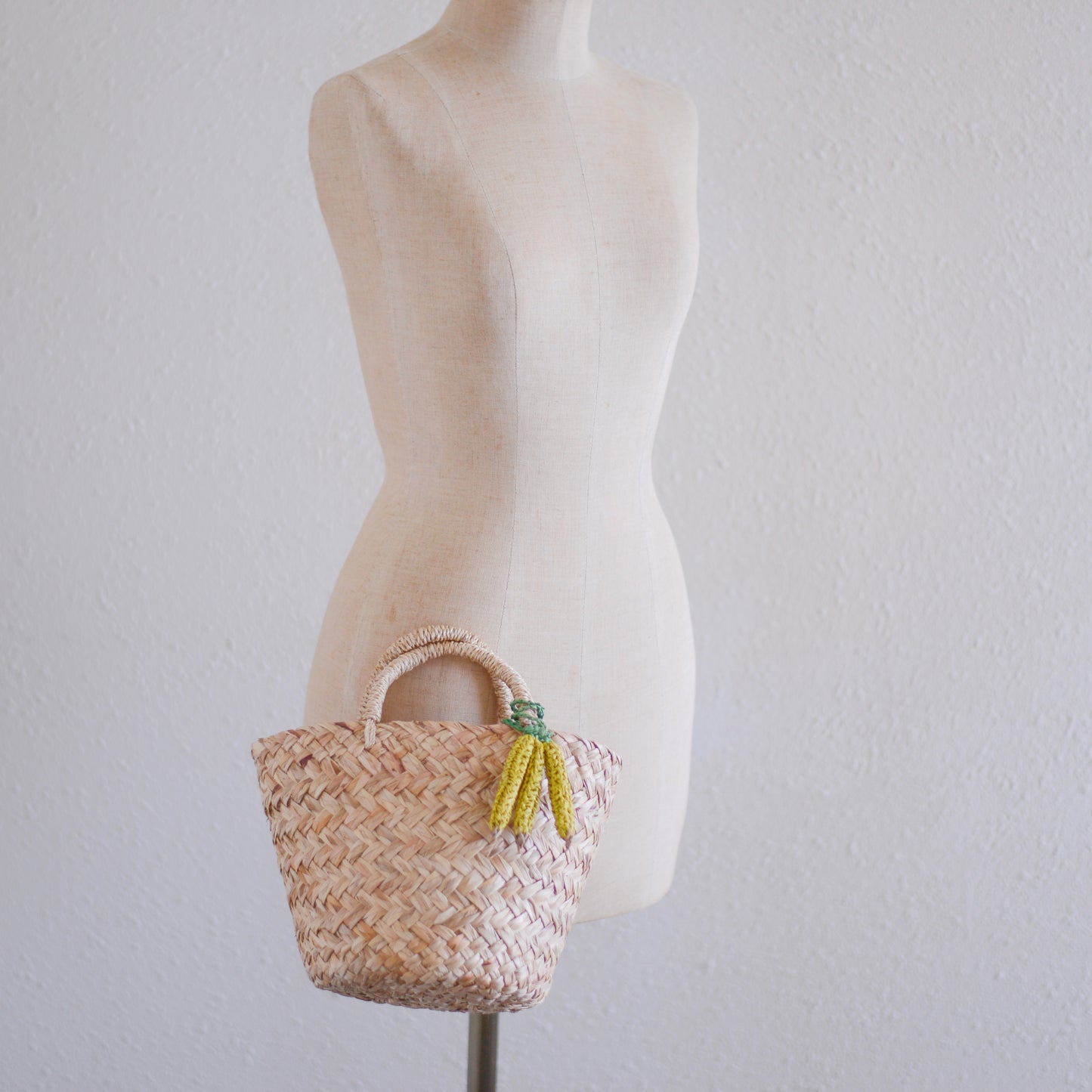 アバカバッグ チャーム付き Banana