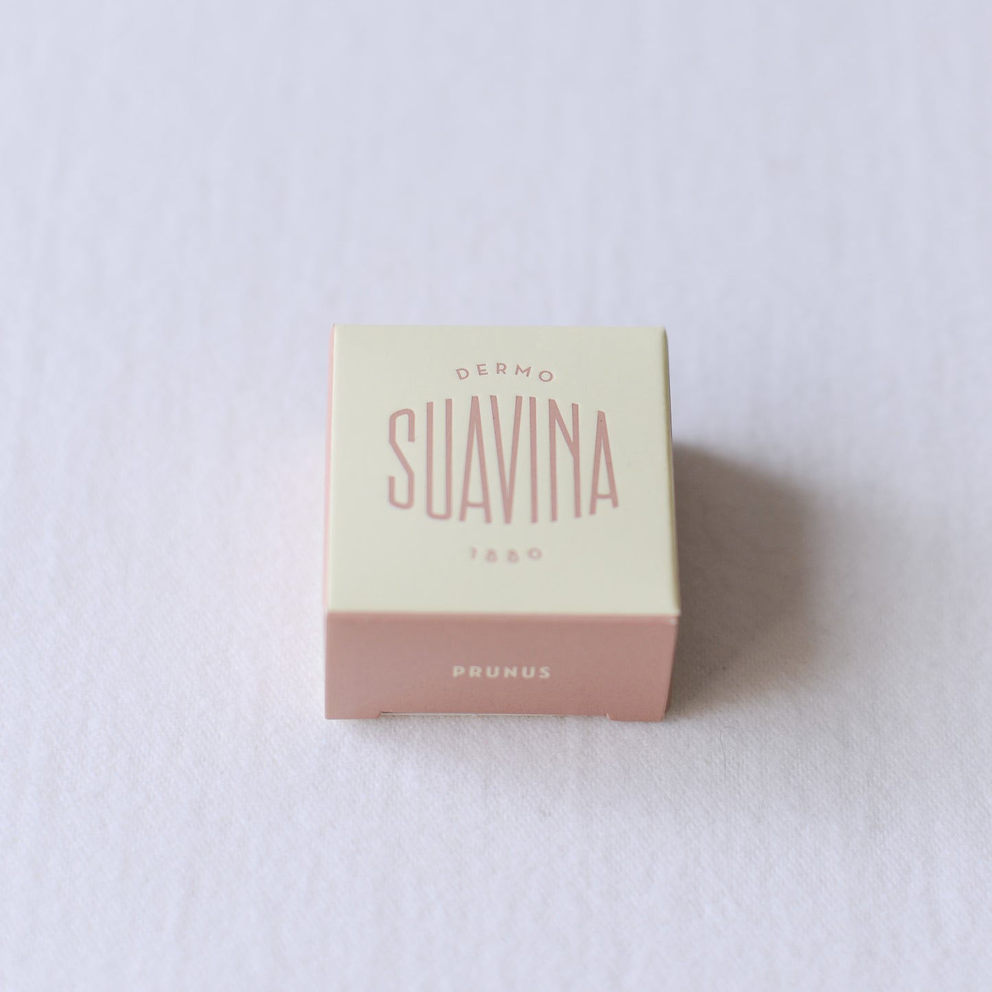 SUAVINA リップバーム Jar prunus