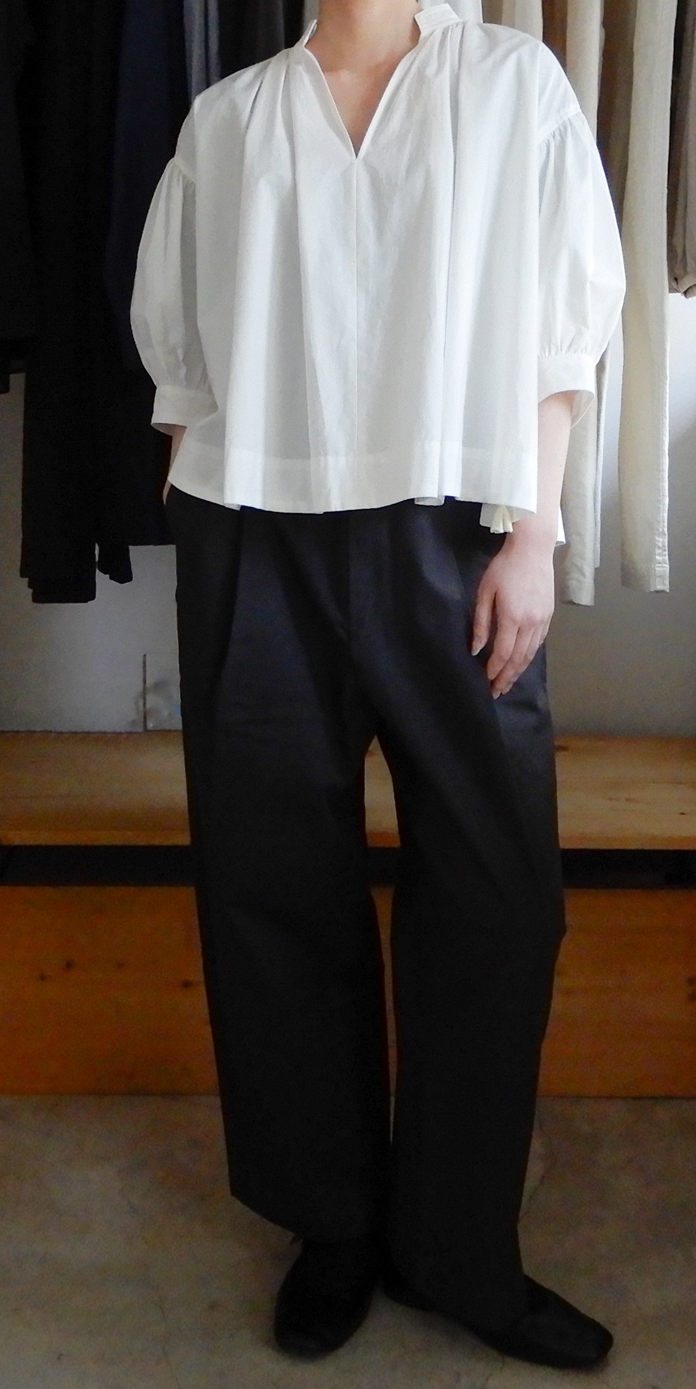 コットンギャザースリーブブラウス Off White