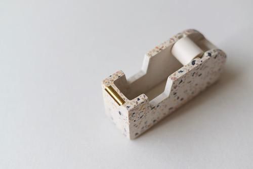 테이프 디스펜서