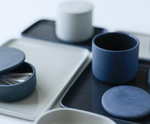 Porcelain Container Round White