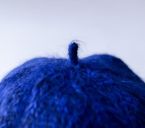 알파카 울 베레 블루 × 블랙