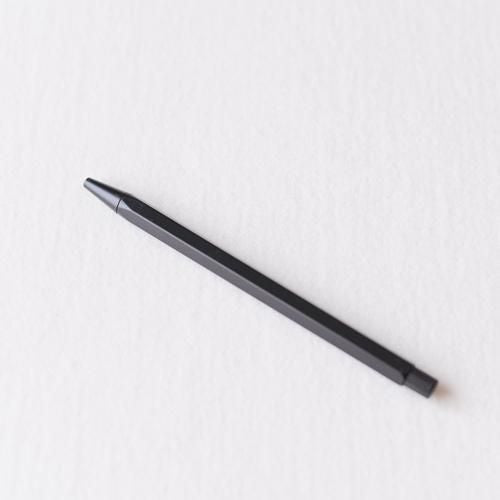 빈티지 펜 블랙