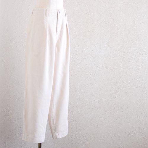 코튼 헤링 본택 팬츠 생성