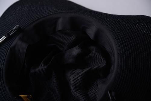 ブリーズドアハット Black