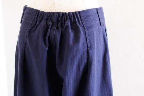 Cotton Herringbone Tuck Pants Navy
