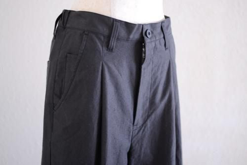 オーガニックコットンテーパードパンツ Charcoal Black