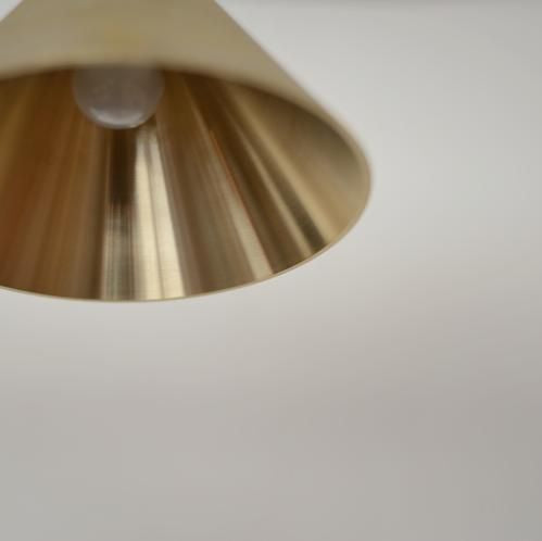 Conical pendant lamp, machined