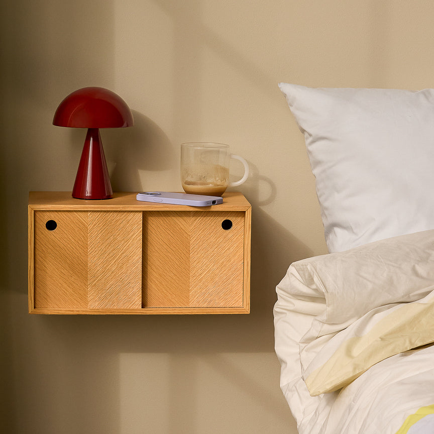 Herringbone shelf