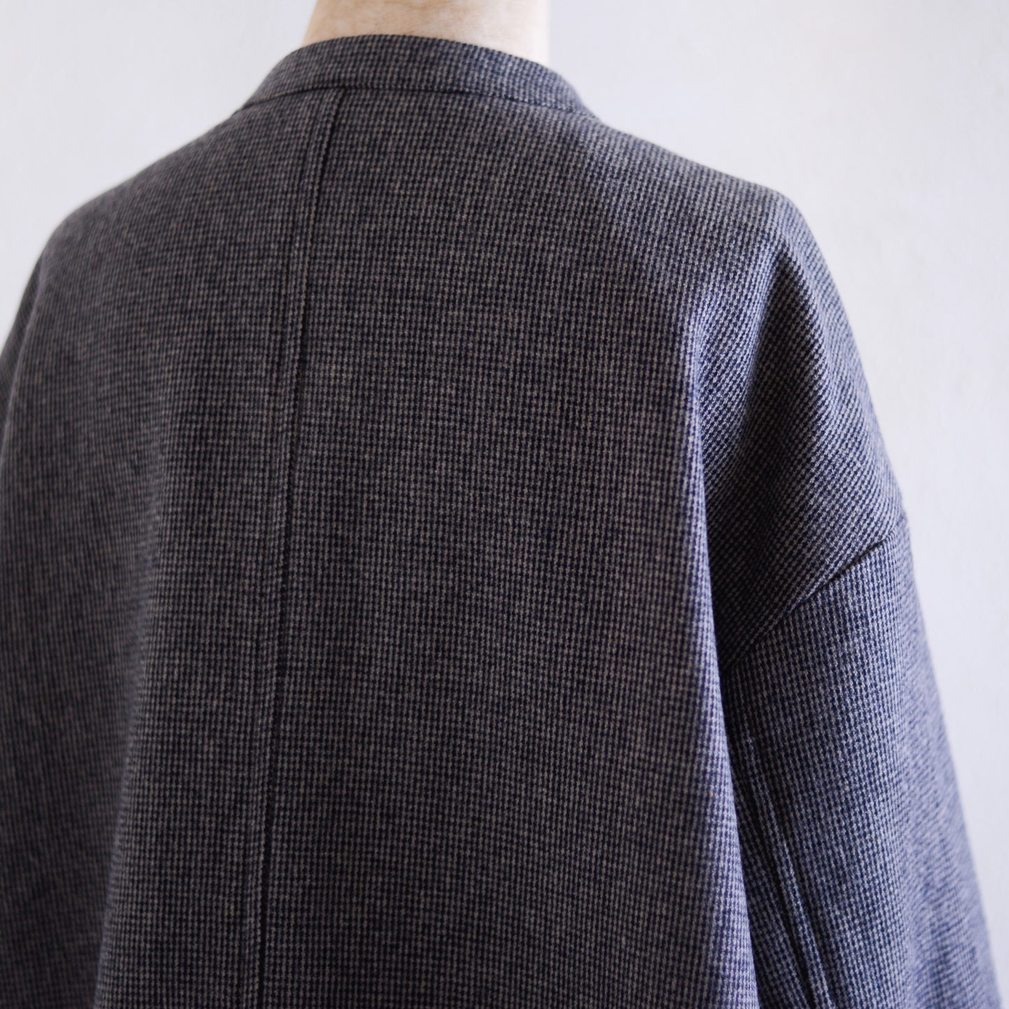 울 노 칼라 쇼트 재킷 Beige × Black