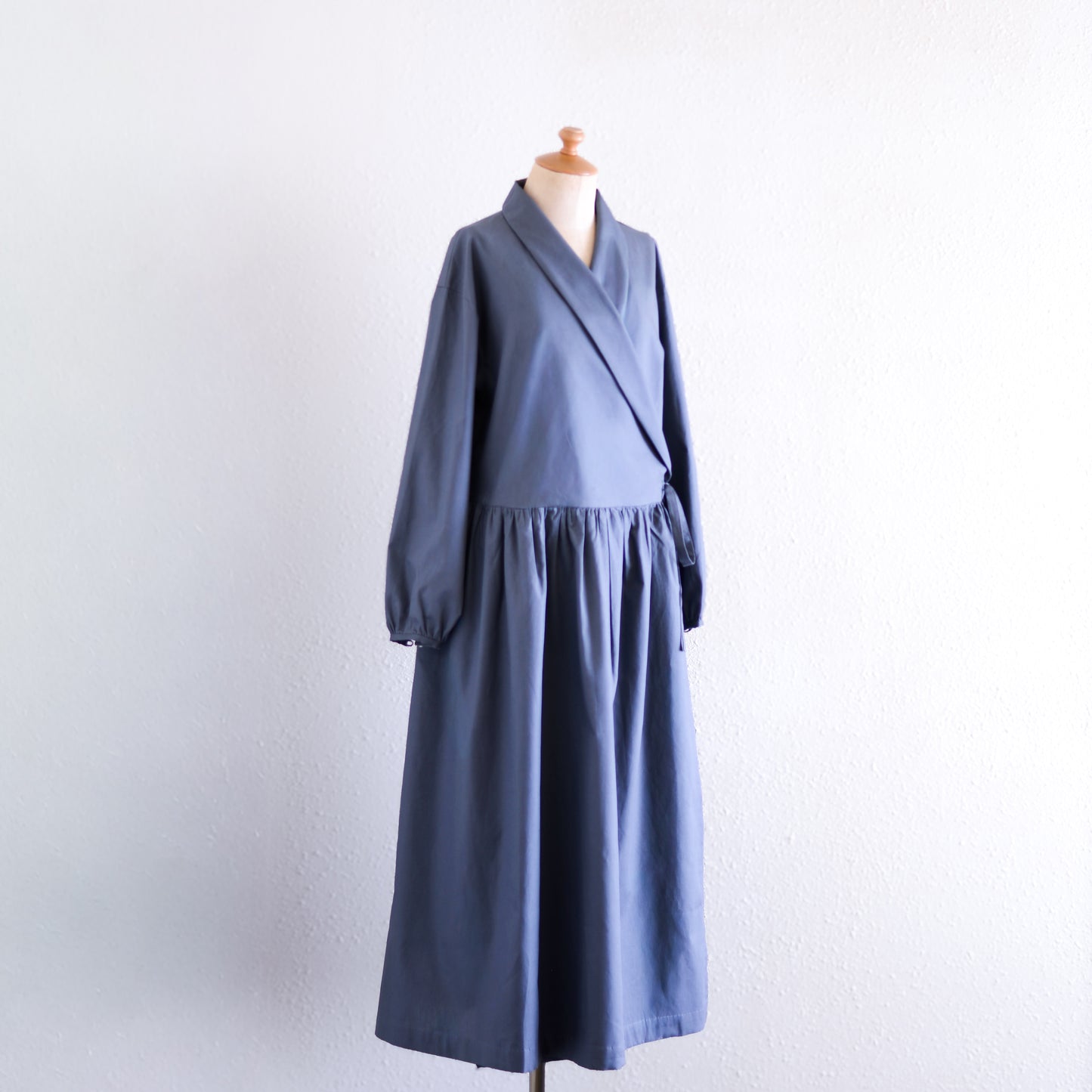 ショールカラーカシュクールワンピース Charcoal Gray