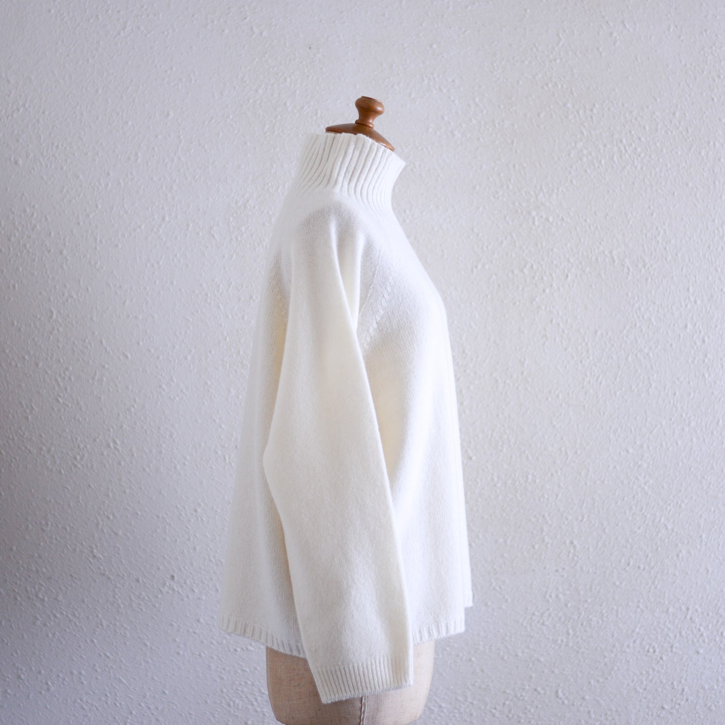 Australian Wool Turtleneck Off White