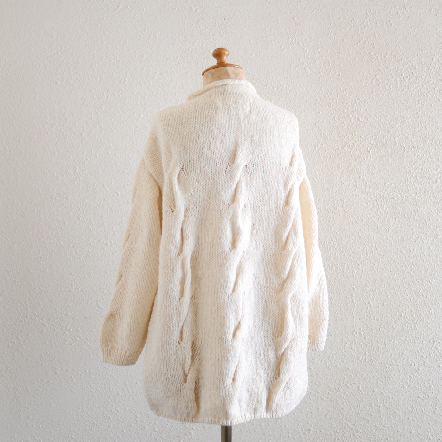 ウール手編みケーブルセーター Off White