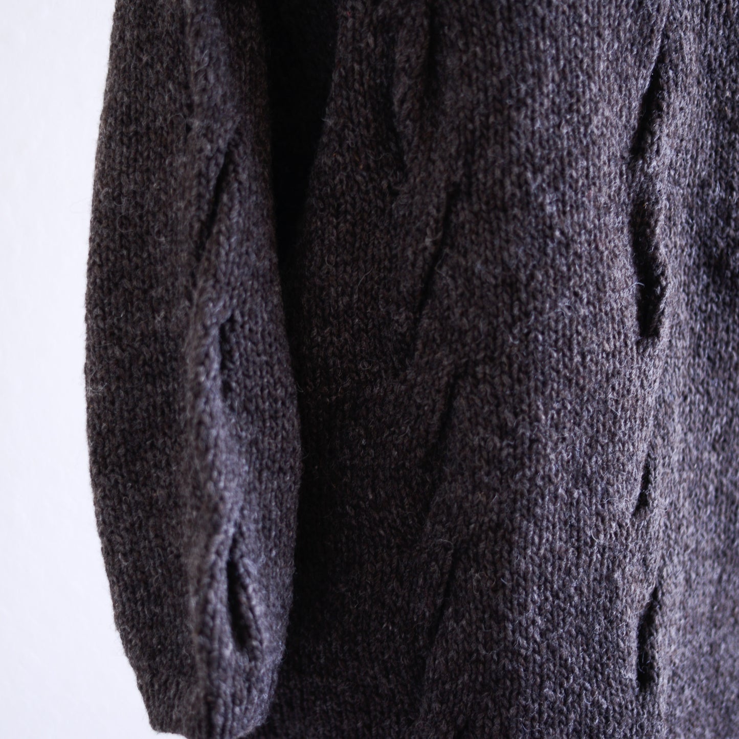 ウール手編みケーブルセーター Brown