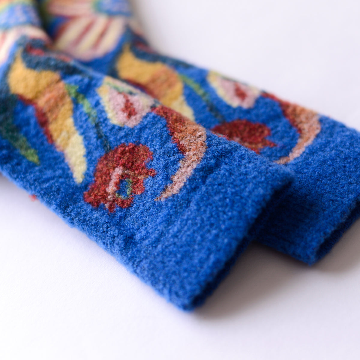Mousse Bouquet Socks
