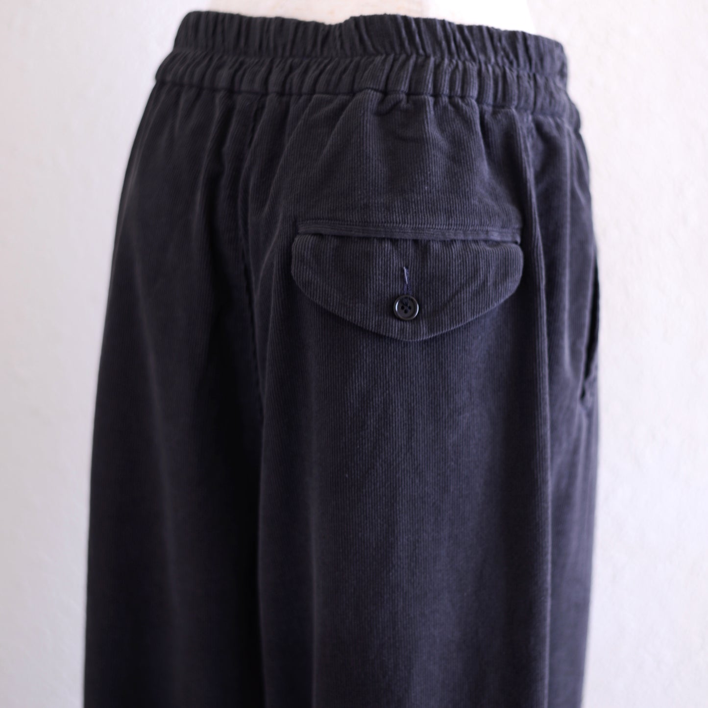 コットンイージーバレルパンツ Dark Brown