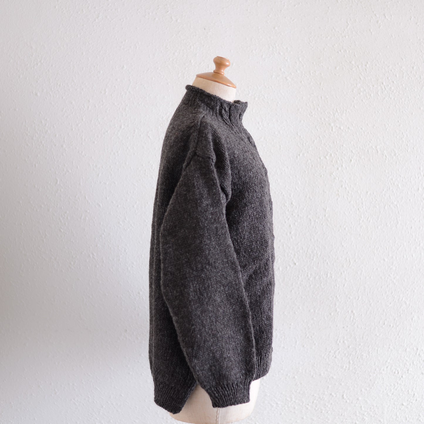 ウールハンドニティッドケーブルカーディガン Brown