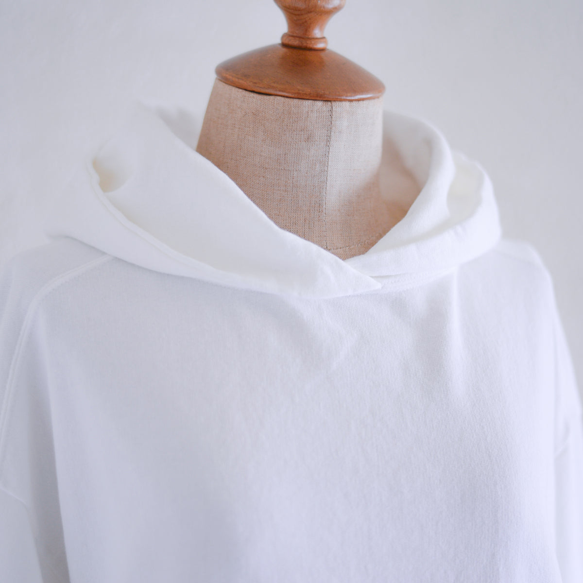 コットンブラウジングフーディ Off White