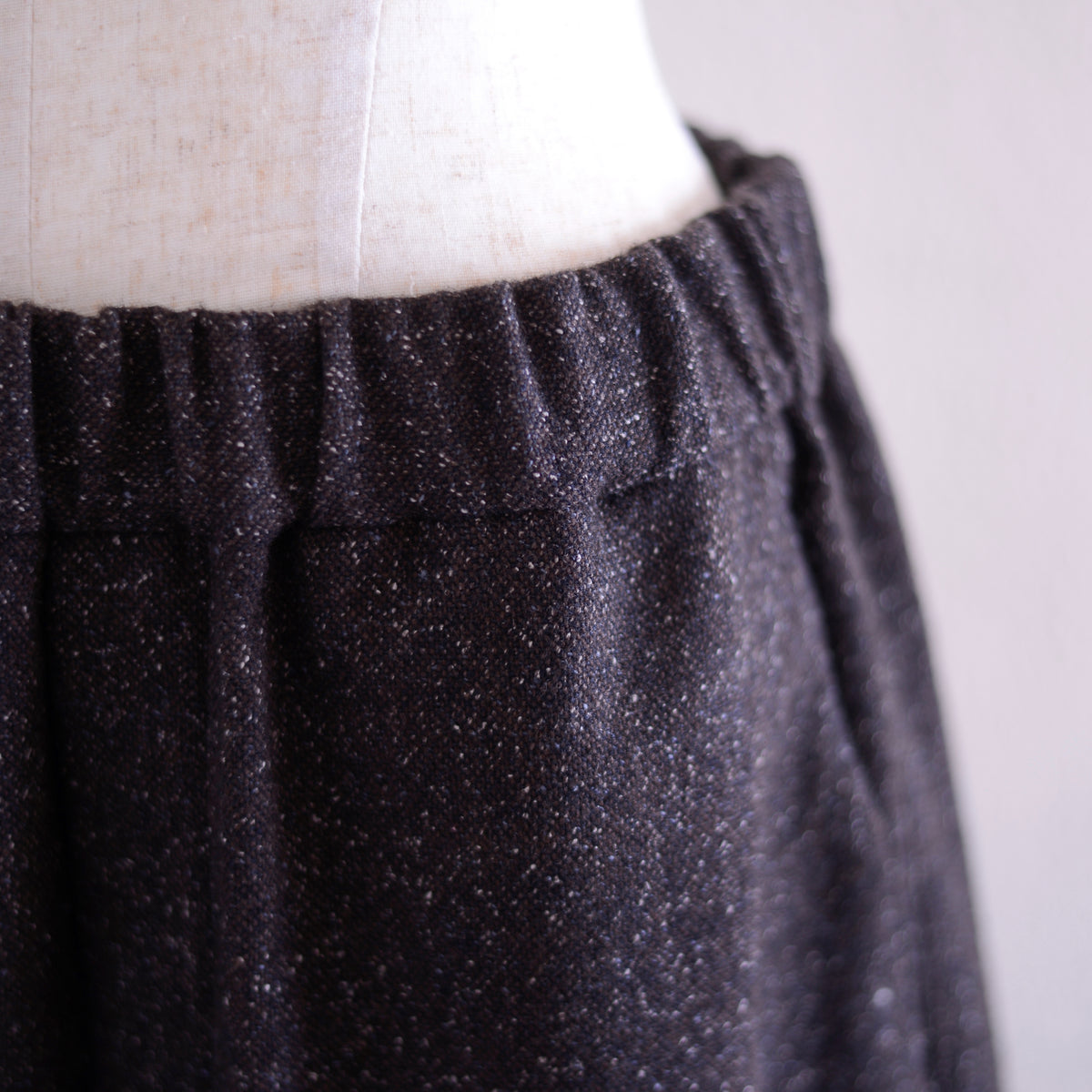 シルクネップホームスパンアンクルパンツ Dark Brown