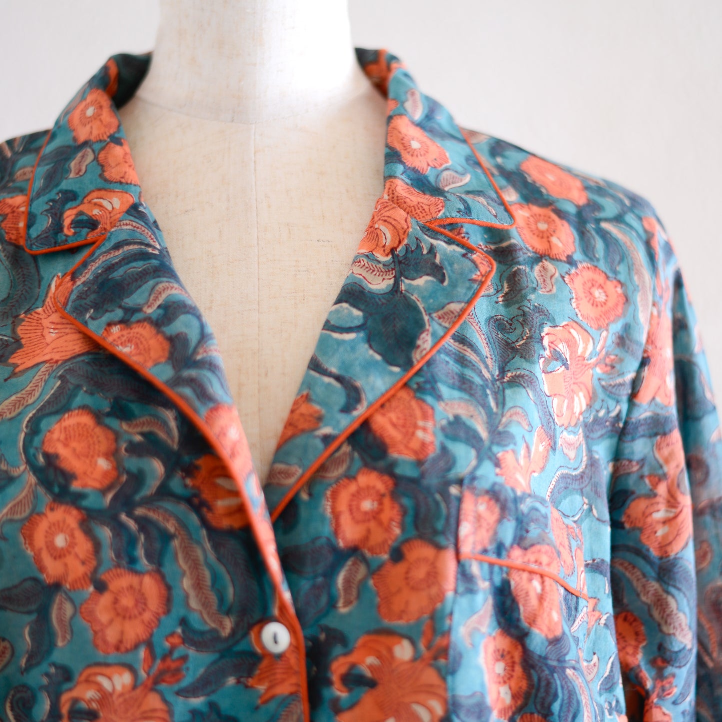 コットンハンドプリンティッドパジャマ Orange Iris