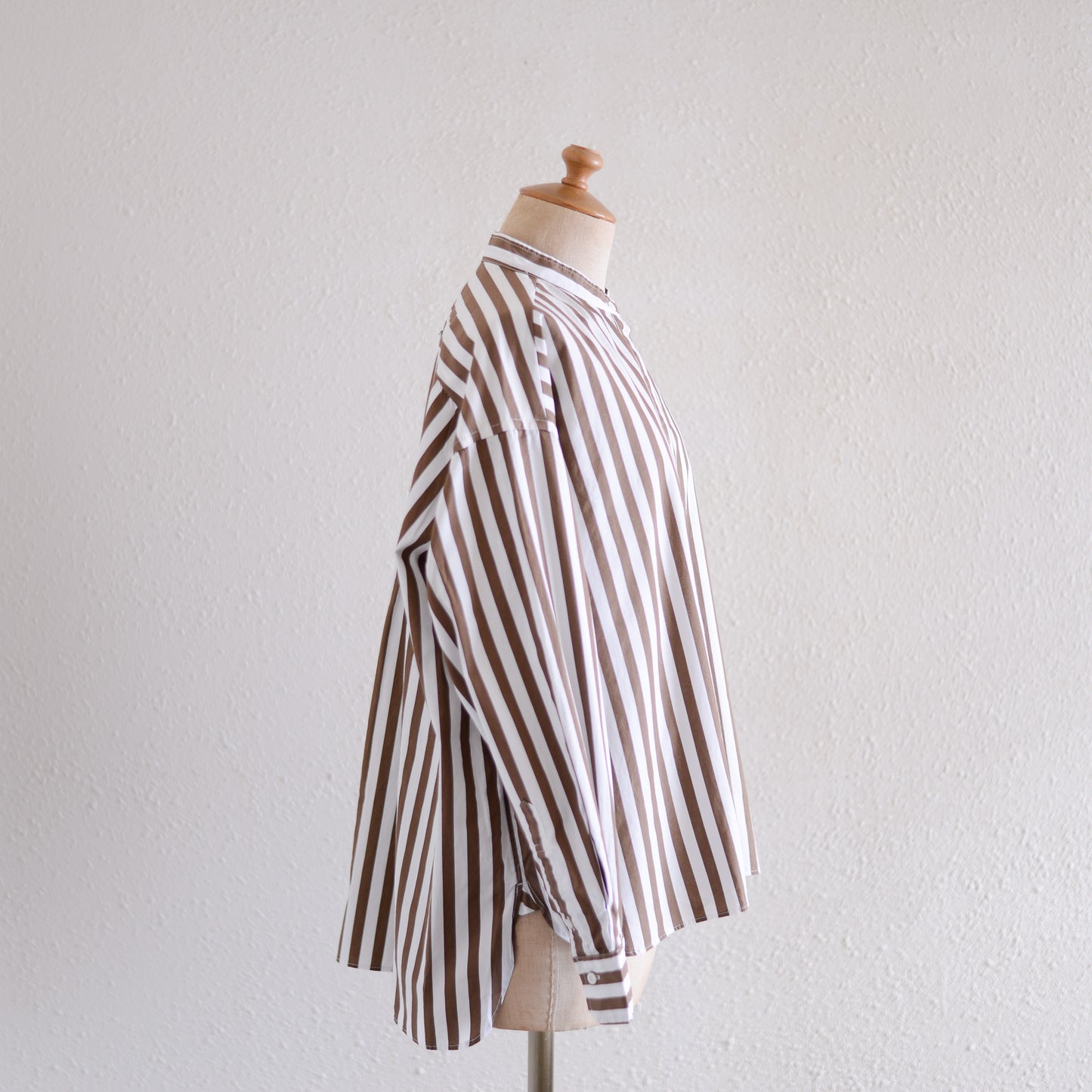 Cotton band collar striped shirt Off White x Brown