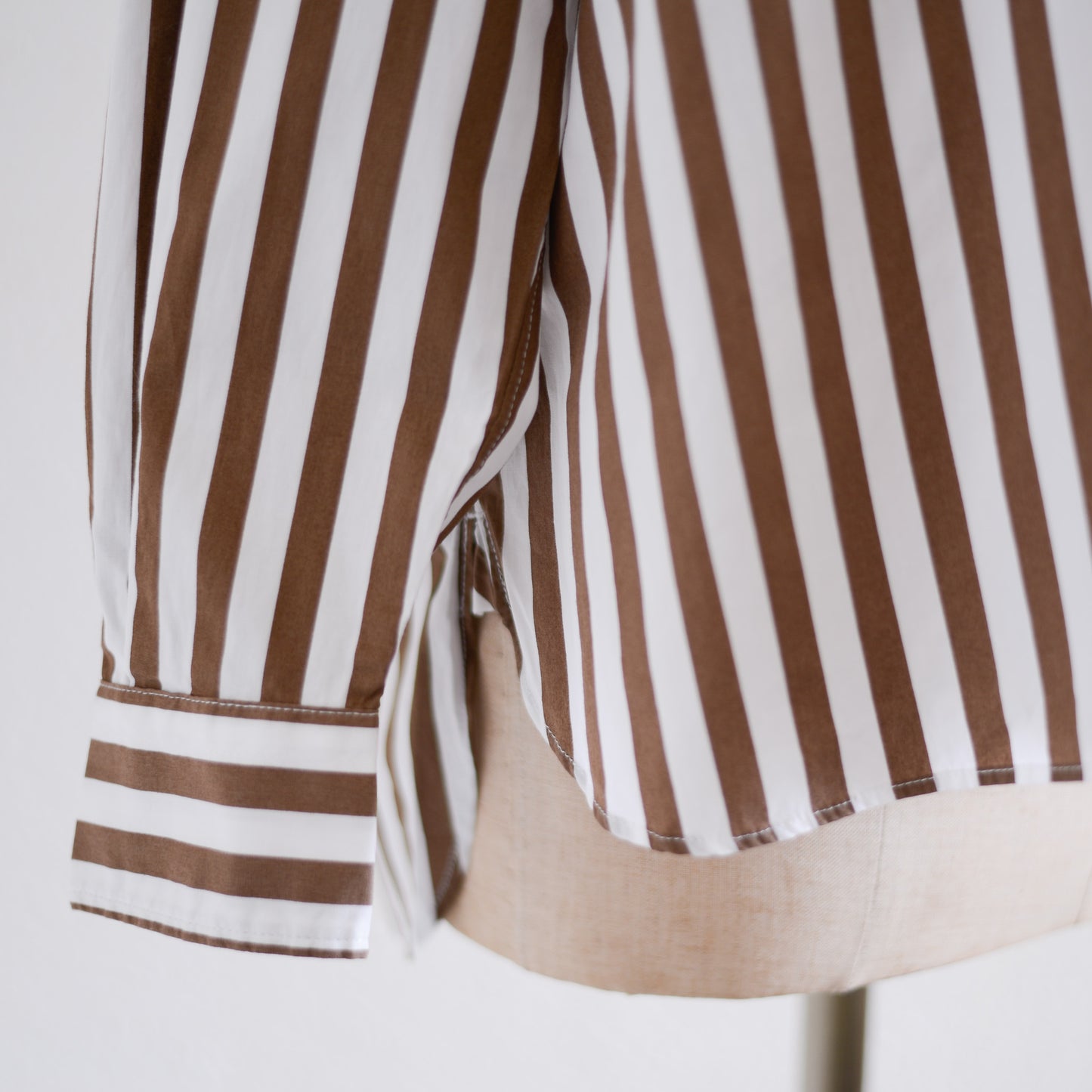 Cotton band collar striped shirt Off White x Brown