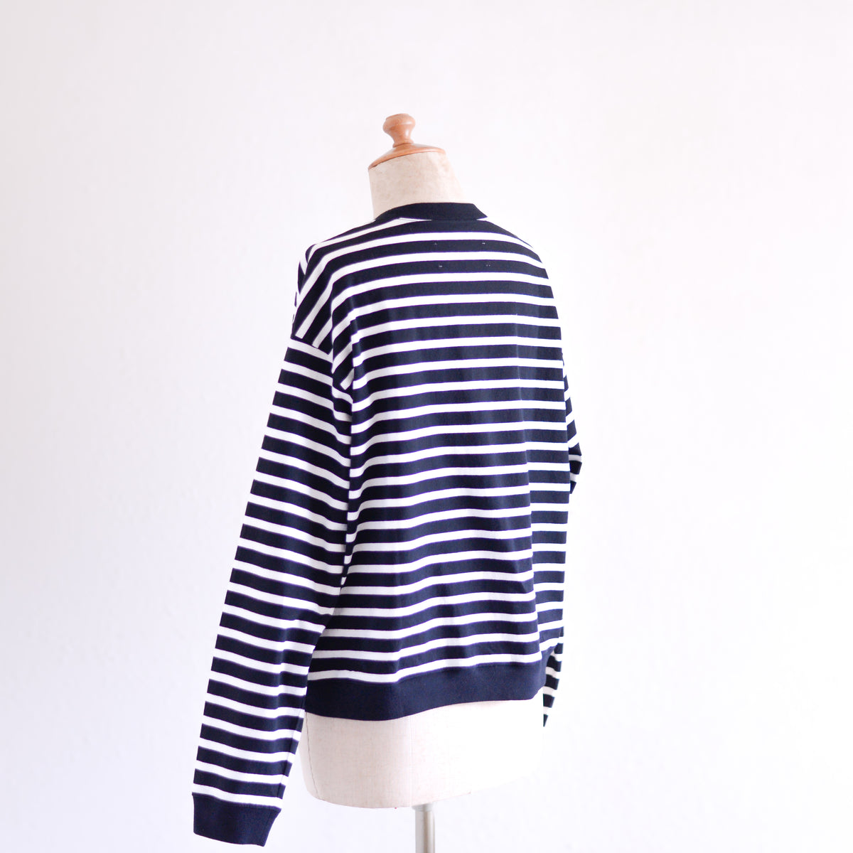 コットンボーダクルーネックプルオーバー Black × Off White