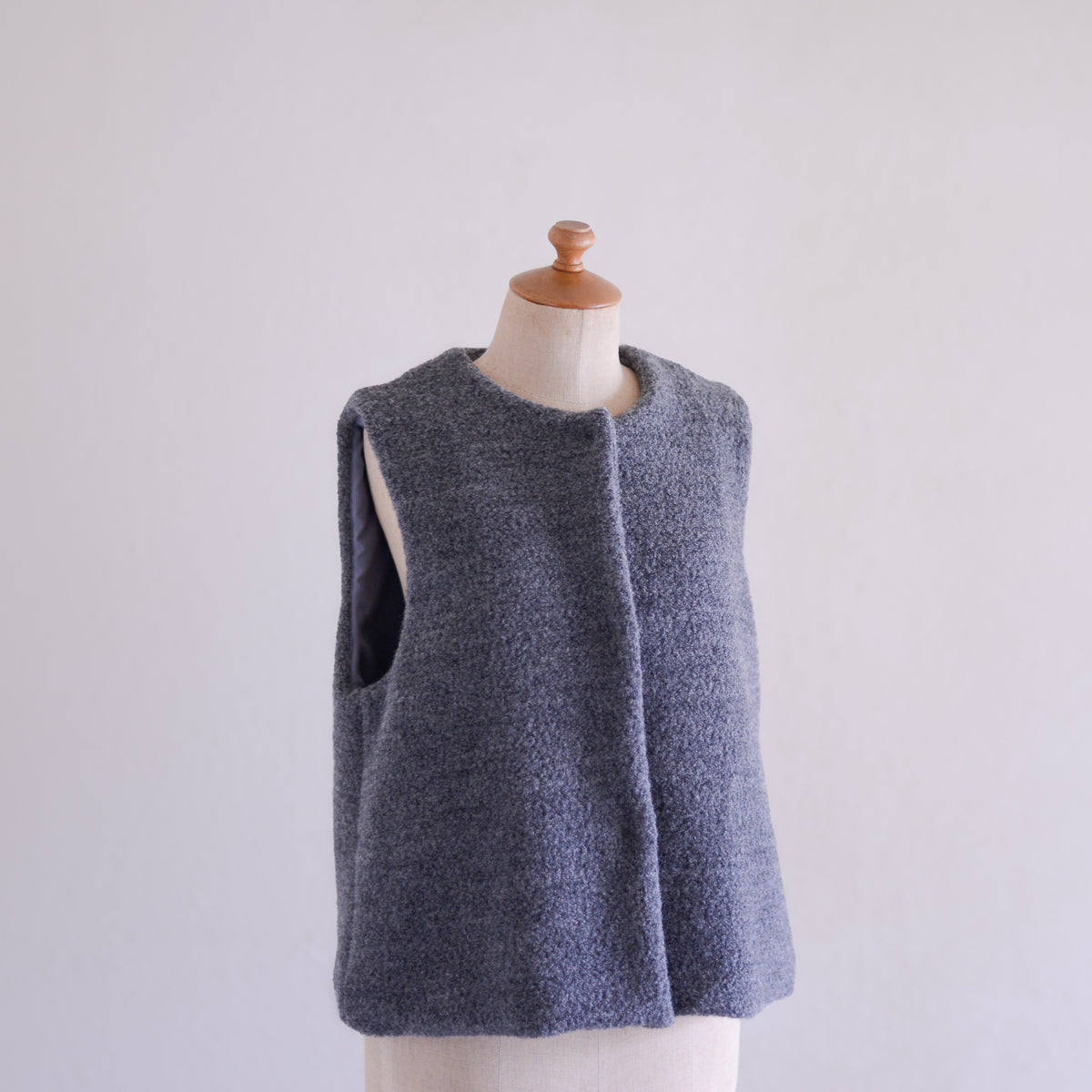 ブリティッシュウールコットンクルーベスト Charcoal Gray