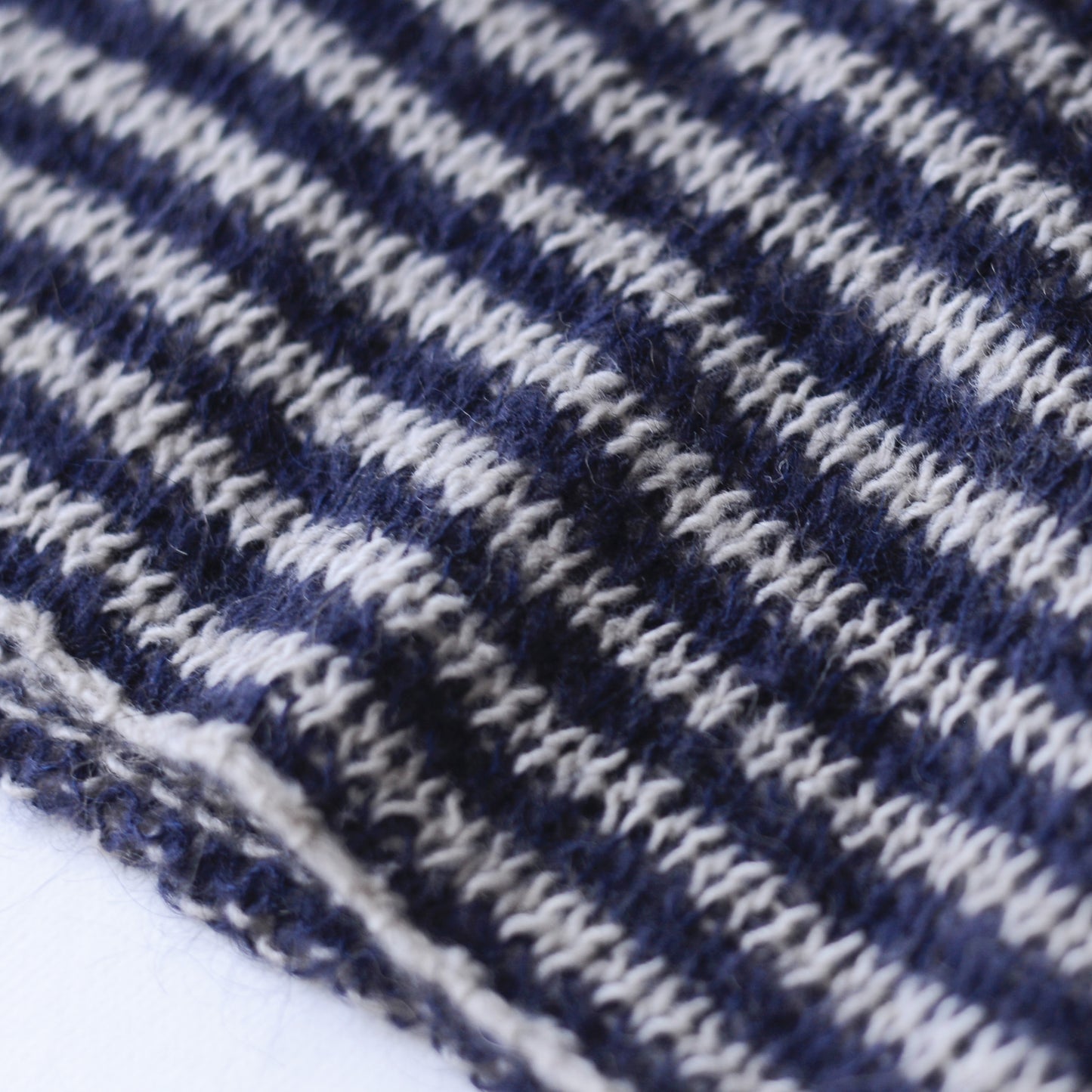 モヘアボートネックボーダーニット Beige × Black