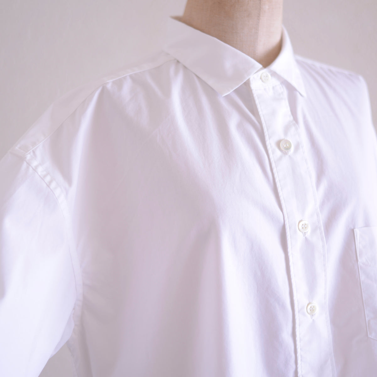 コットンワイドスプレッドカラーシャツ Off White