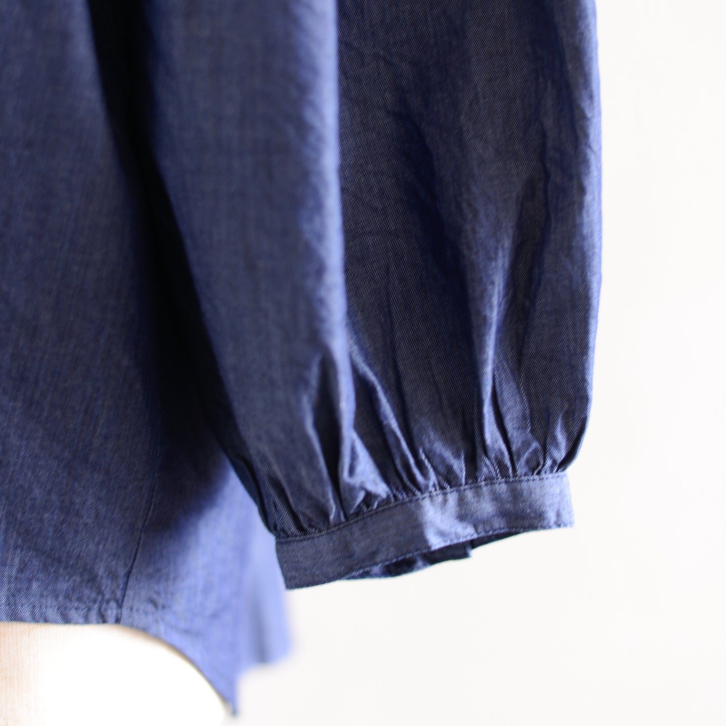 コットンパフスリーブブラウス Indigo