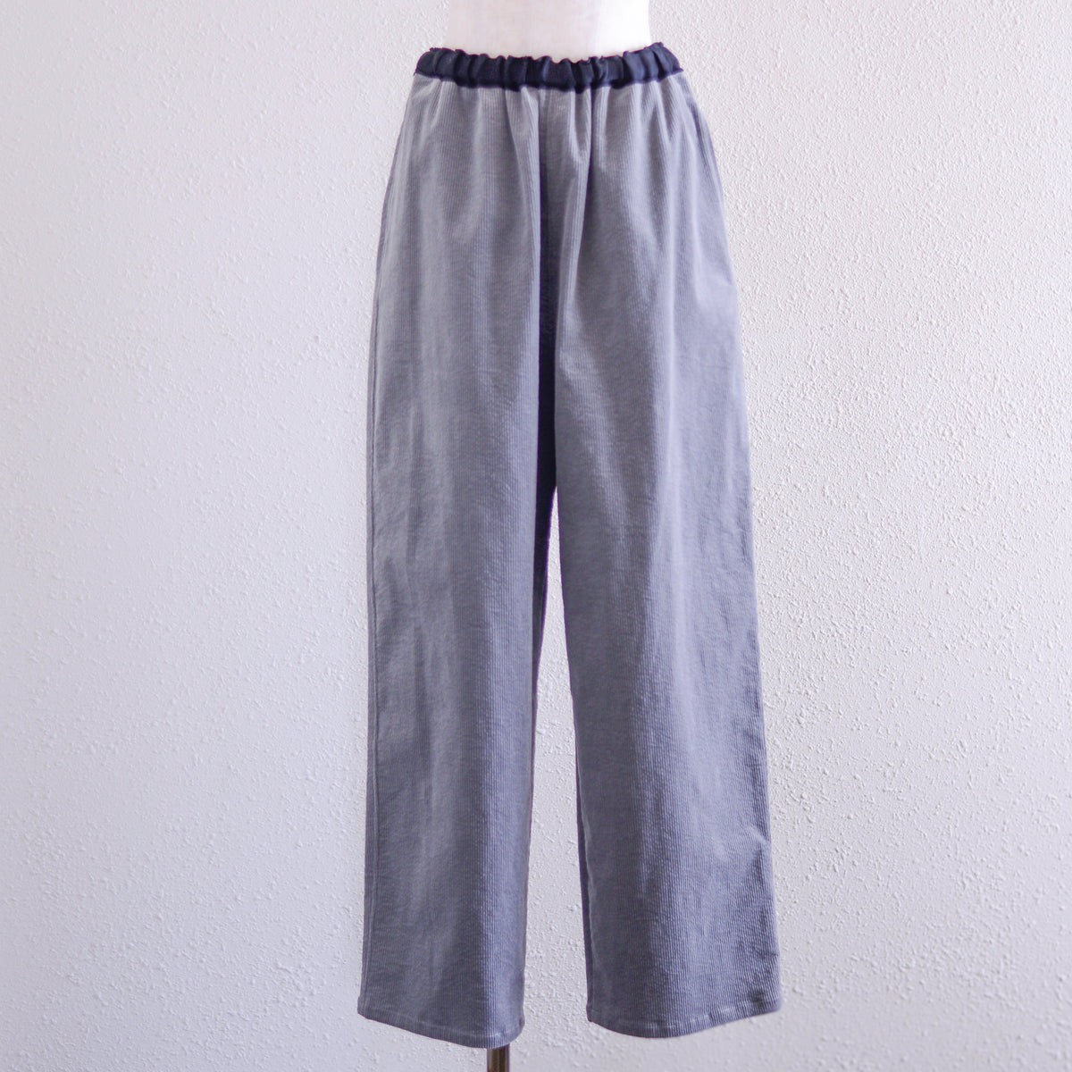 コットンコーデュロイストレッチパンツ Gray