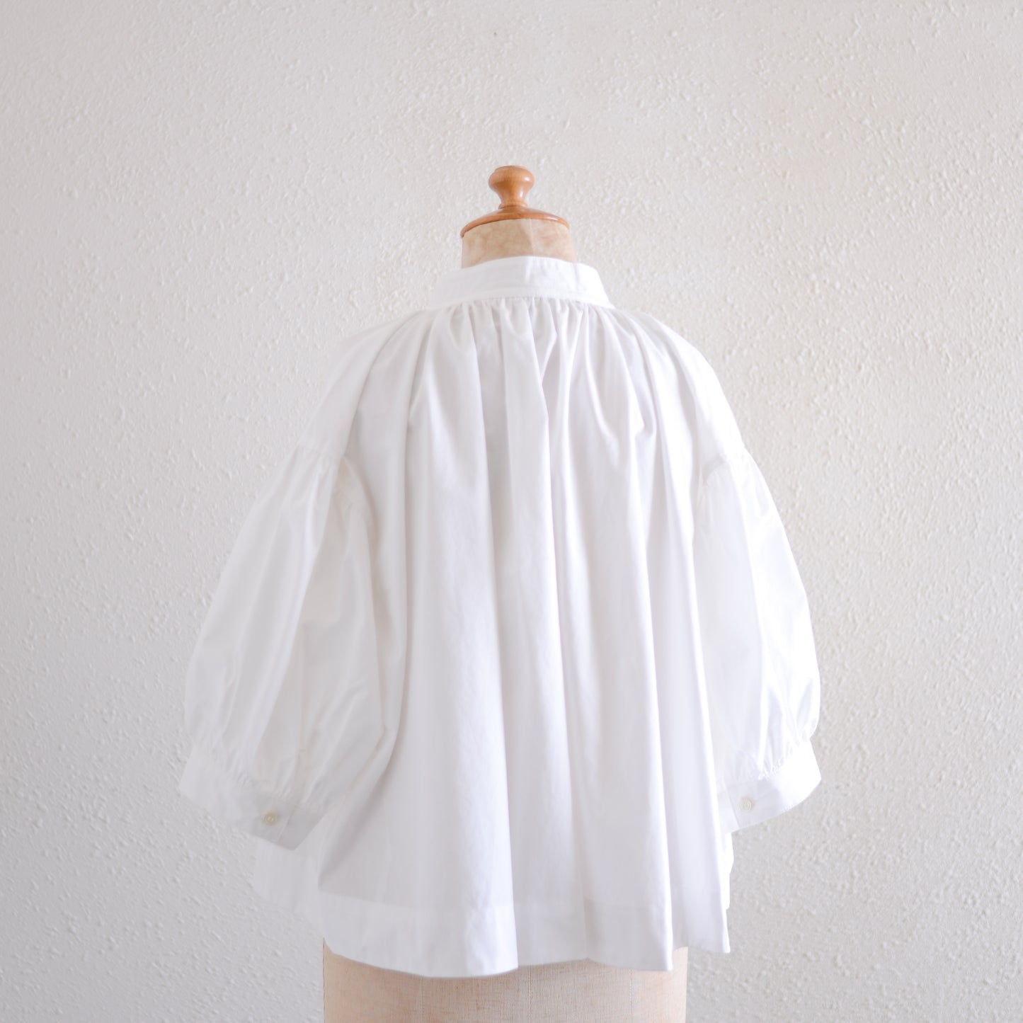 コットンギャザースリーブブラウス Off White