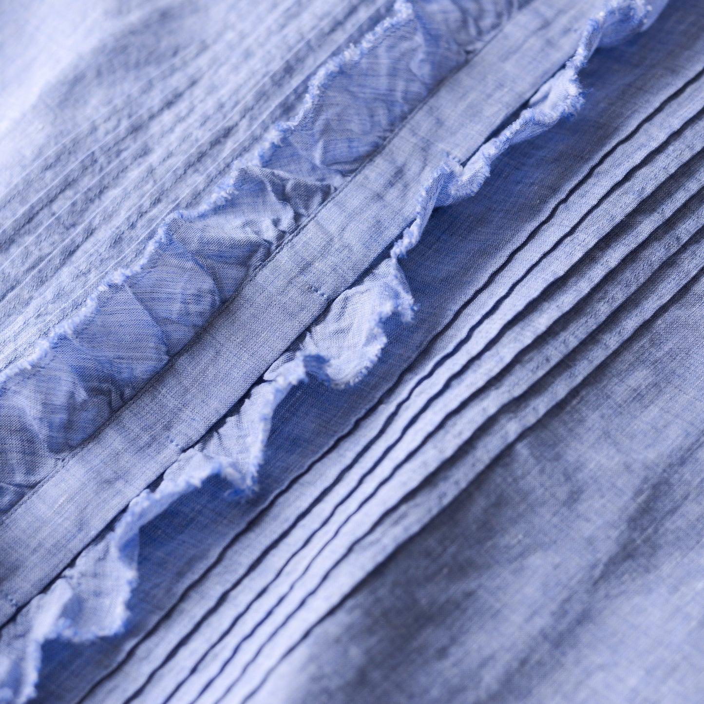 リネンラミータックフリルブラウス Blue