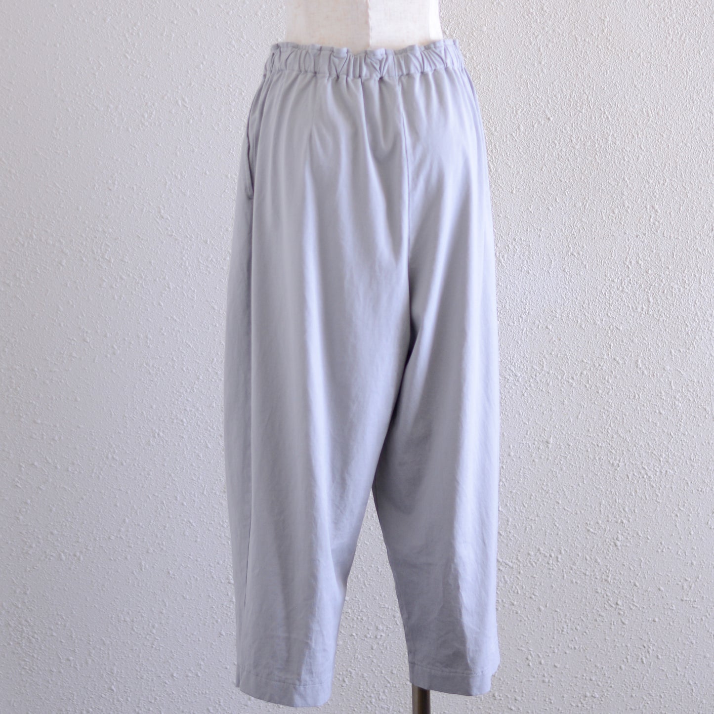 スムーズコットンテーパードパンツ Gray