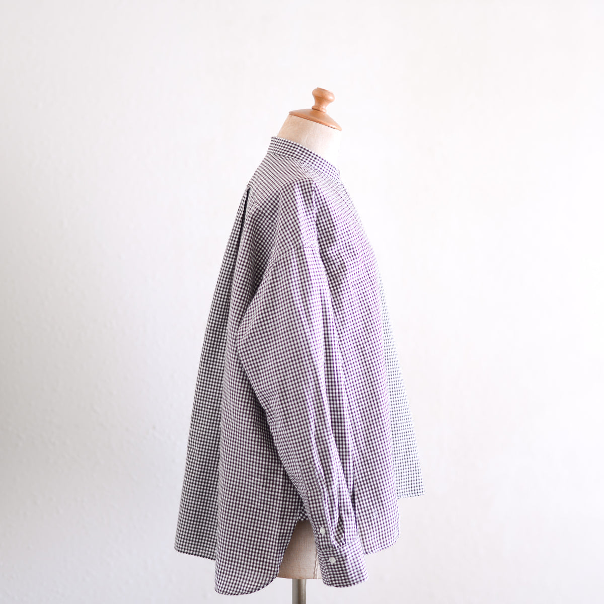 コットンリネンコンシールドボタンシャツ Off White ×Brown