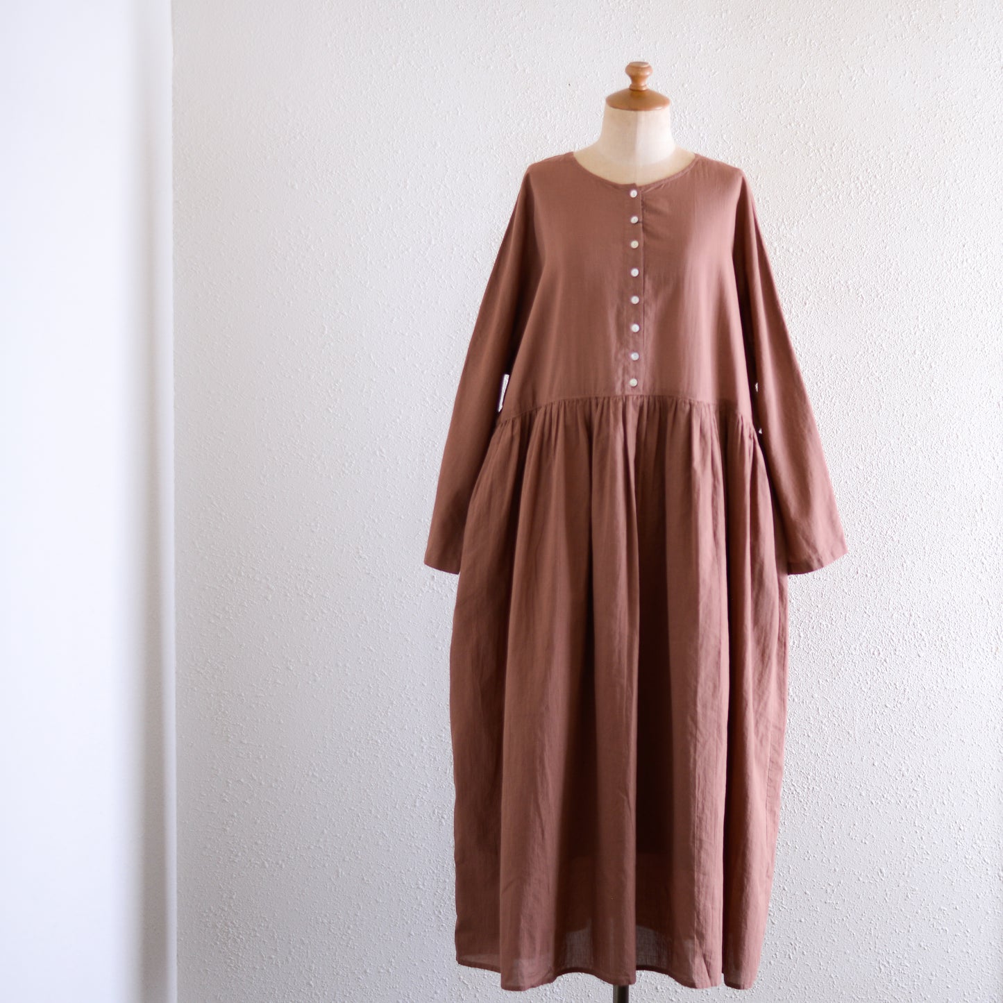 コットンリネン2ウェイギャザーワンピース Brown