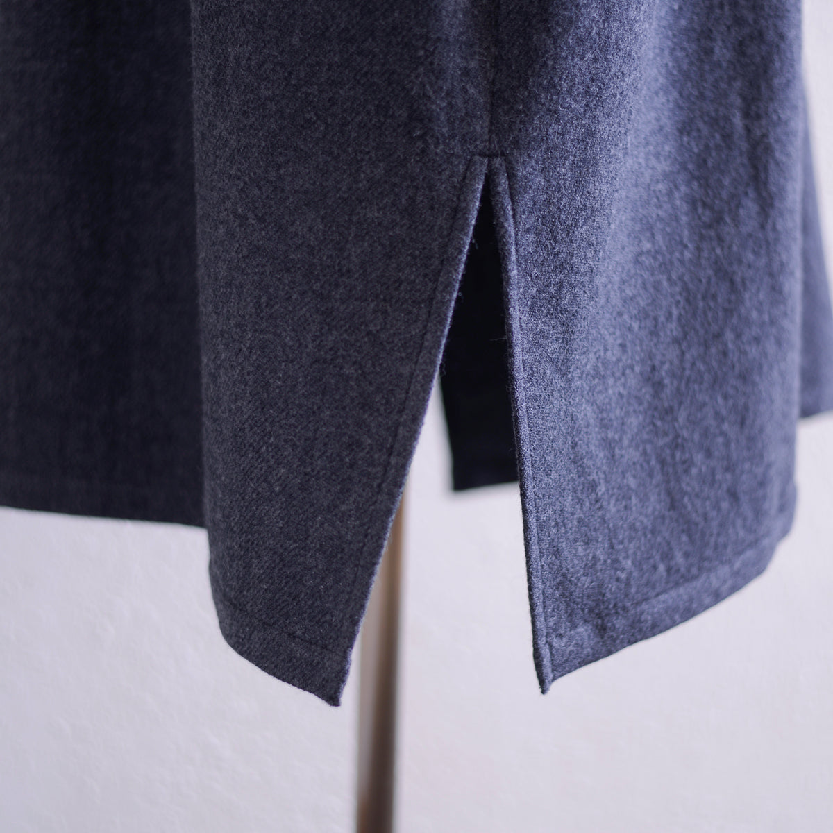 ソフトウールノーカラーコート Charcoal Gray