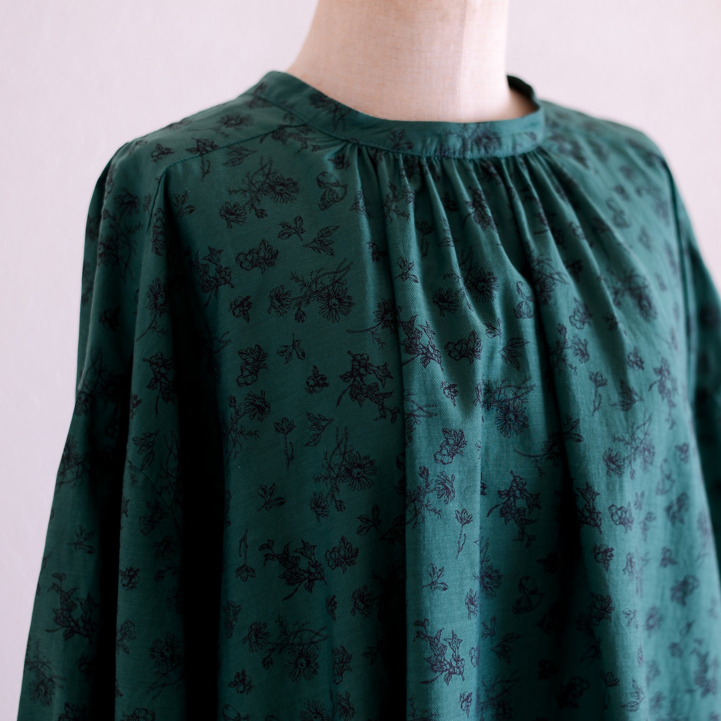 コットンキュプラ2ウェイフラワーブラウス Green