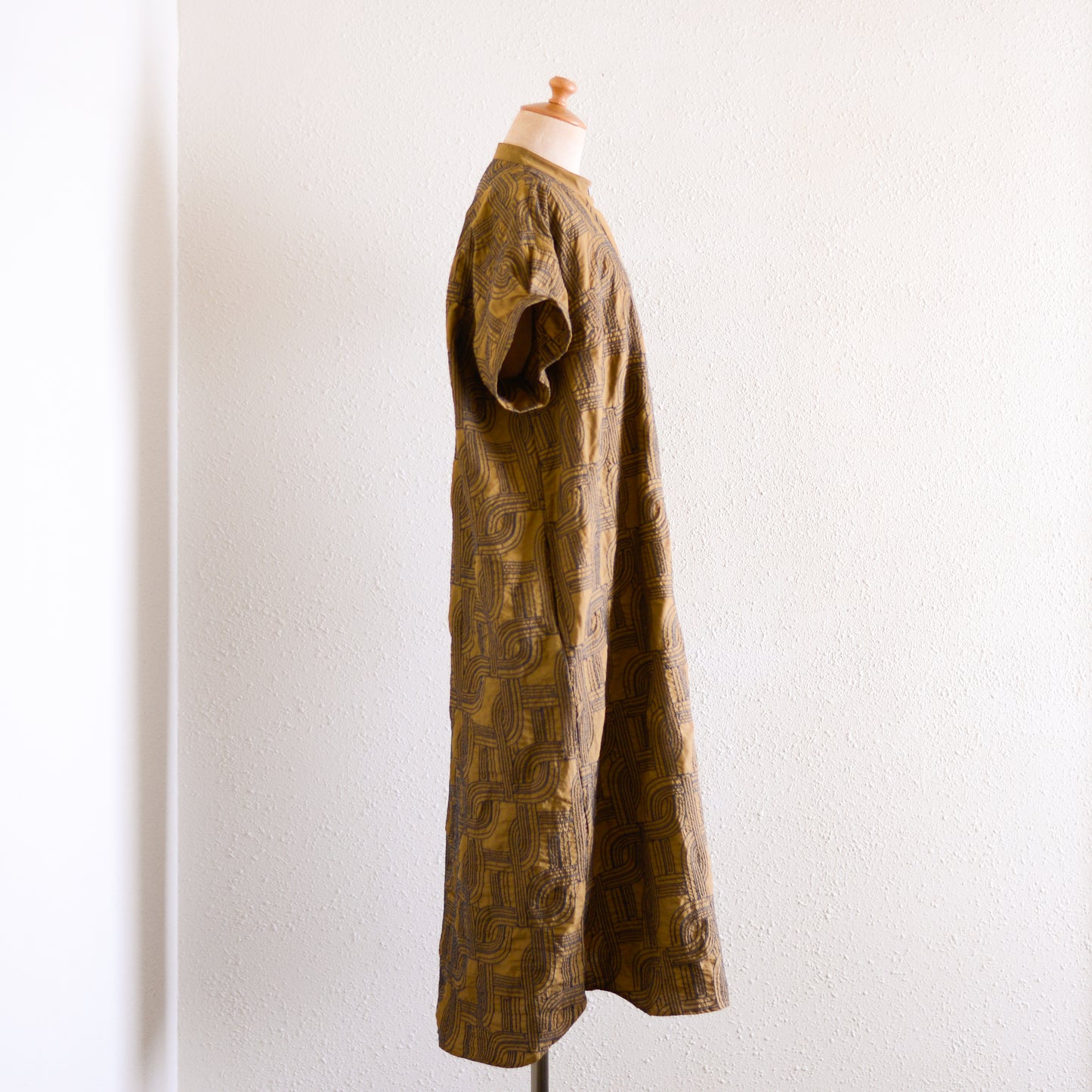 エンブロイダードコットンワンピース Khaki