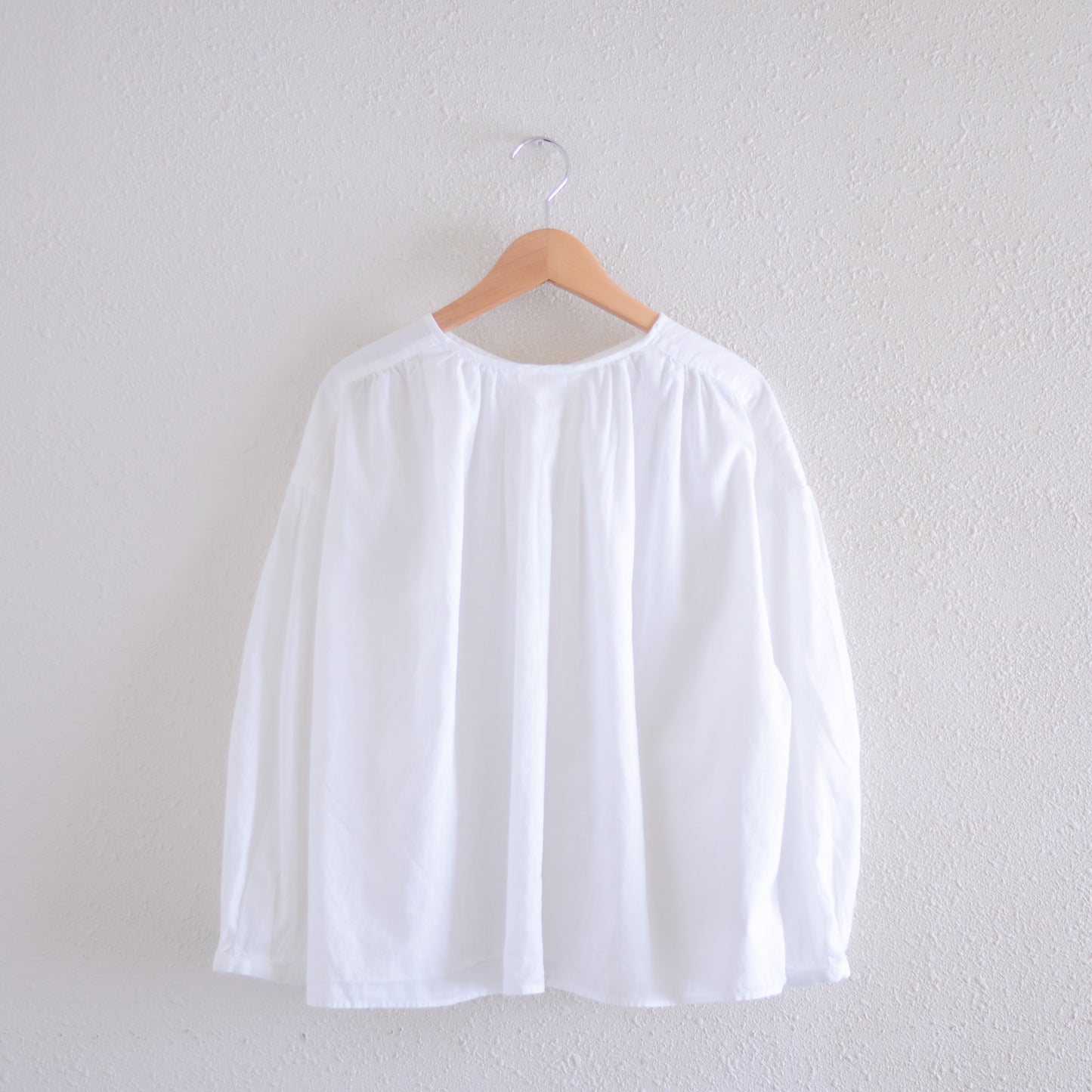 Cotton 2-way Embroidery Blouse Off White