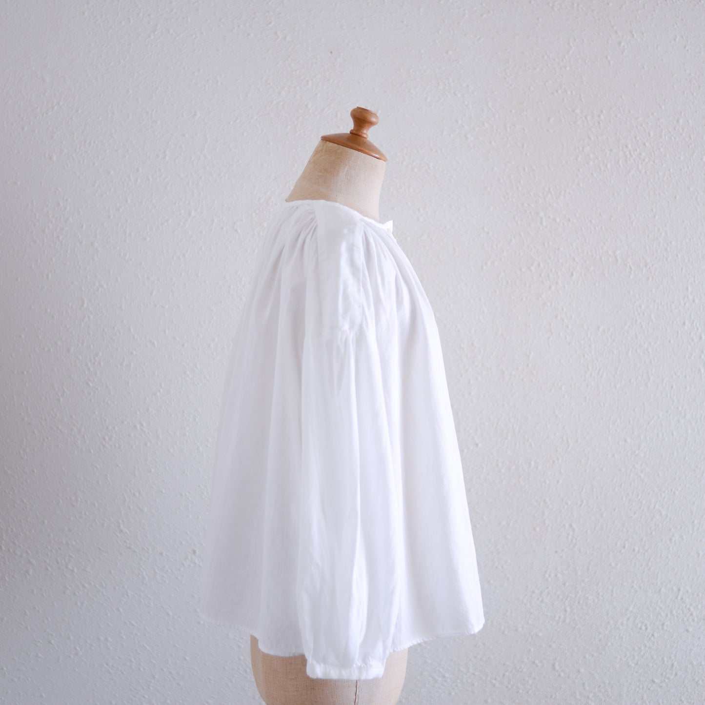 Cotton 2-way Embroidery Blouse Off White