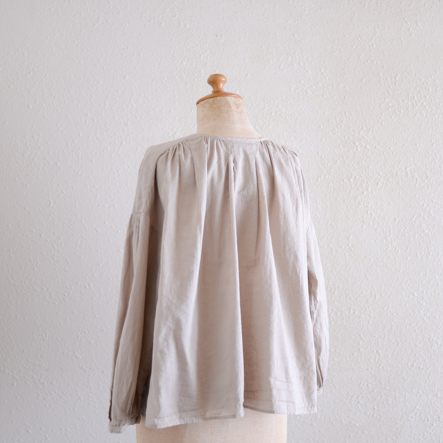 Beige Cotton Two-Way Embroidery Blouse