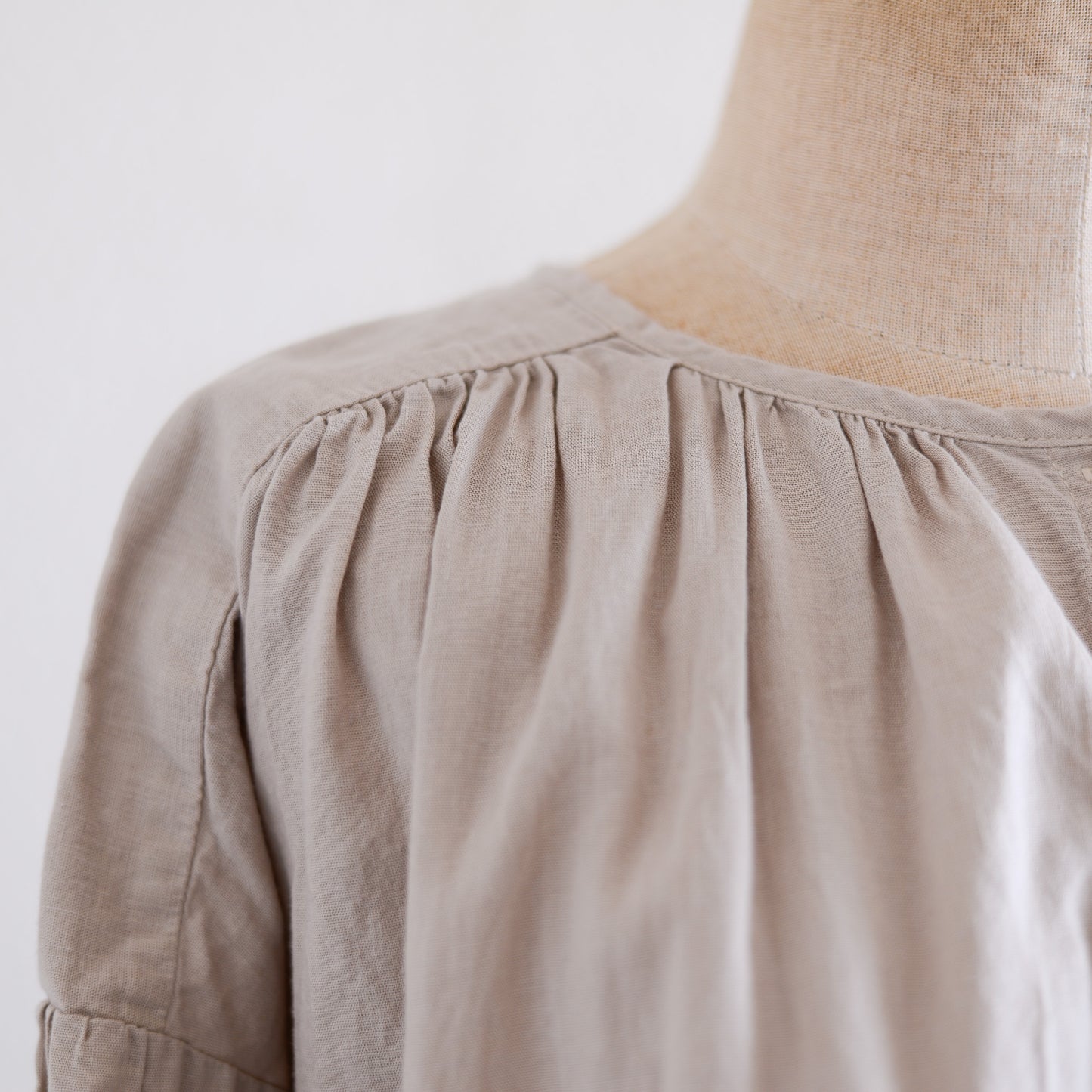 Beige Cotton Two-Way Embroidery Blouse