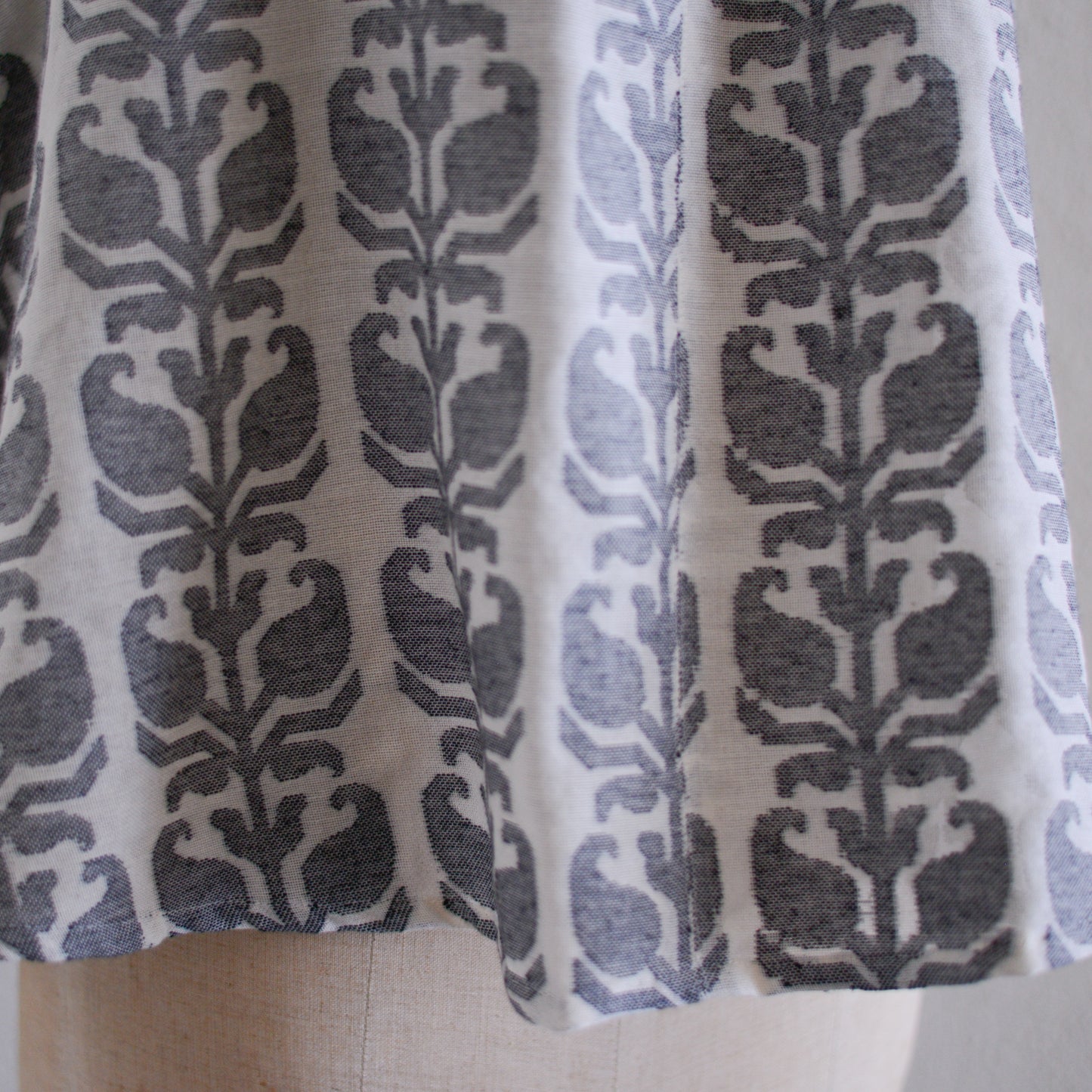 コットンジャガードスリーブレス Natural ×Black