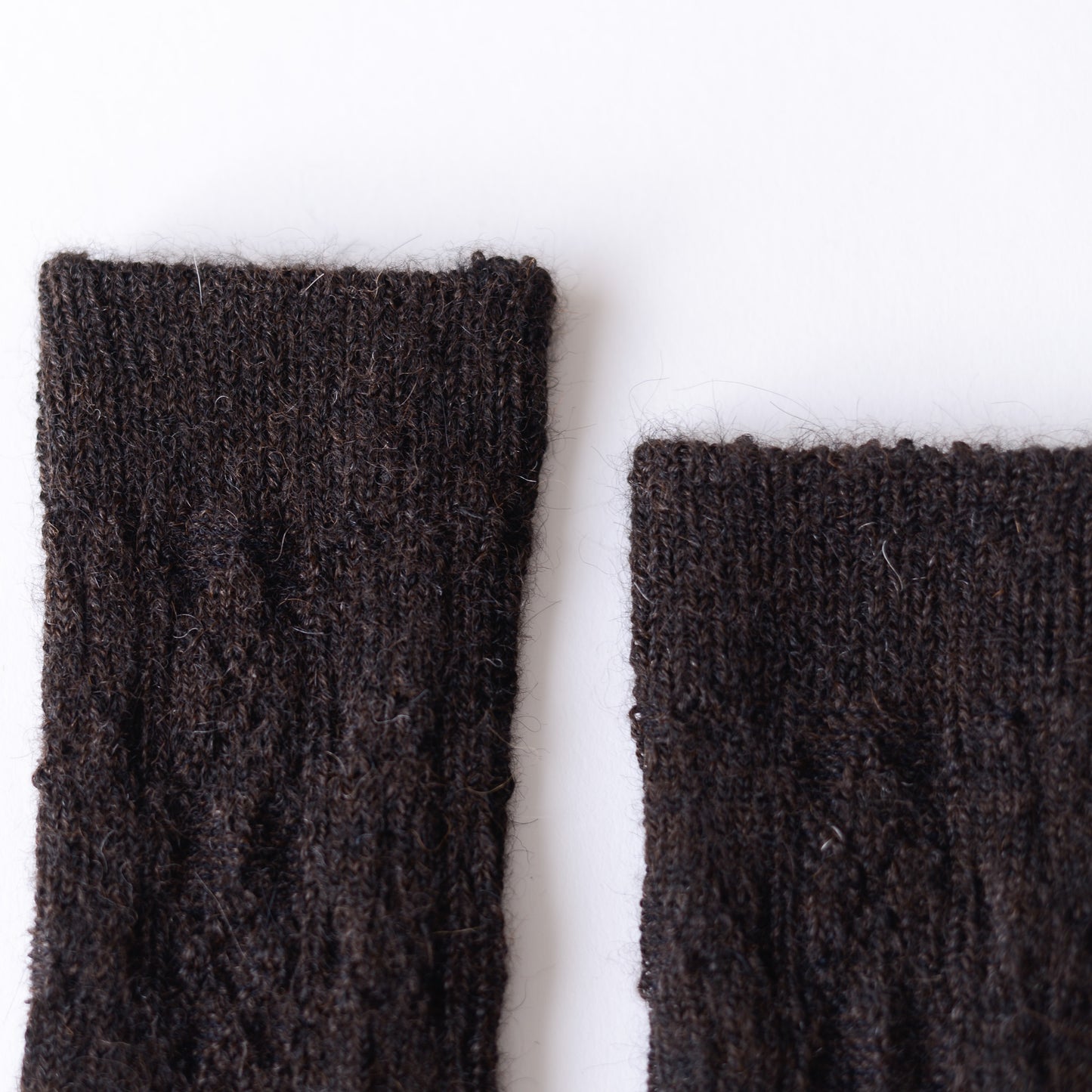 Alpaca Cable Knit Socks Dark Brown