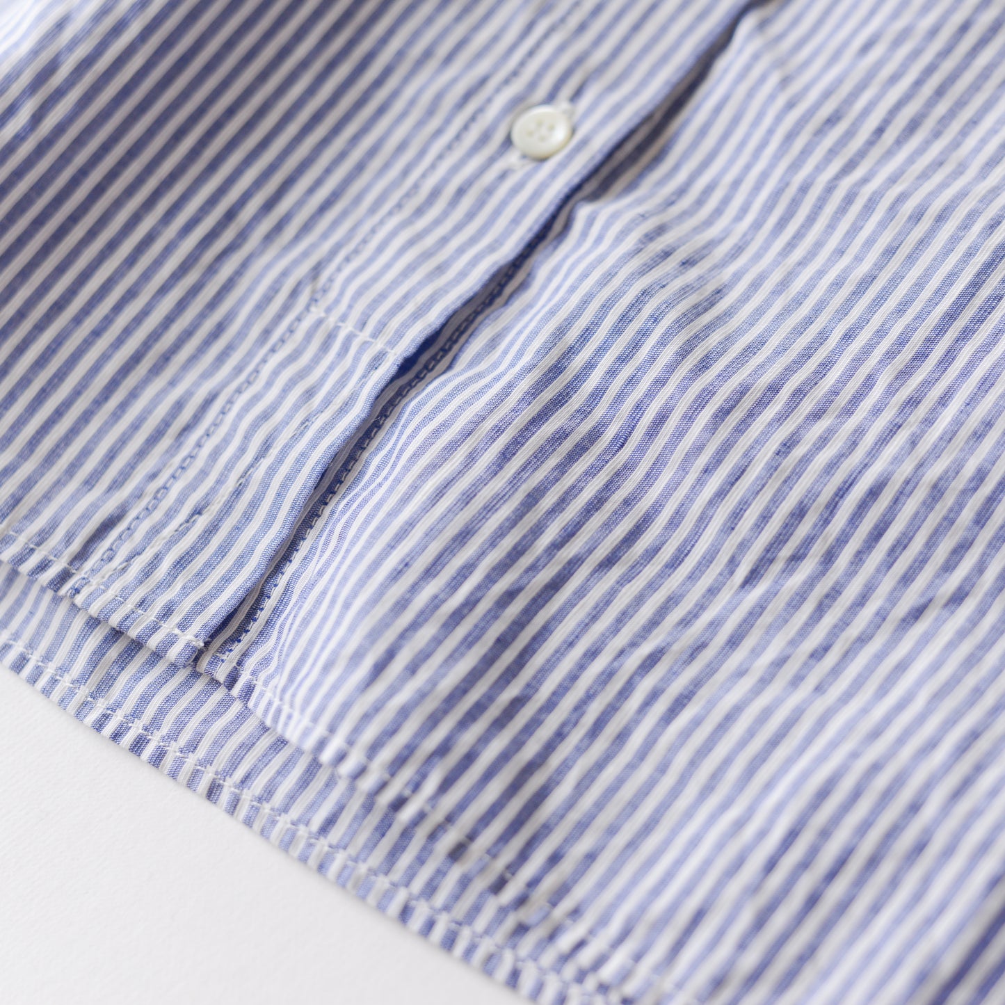 コットンリネンフリルカラー七分袖シャツ Off White ×Navy