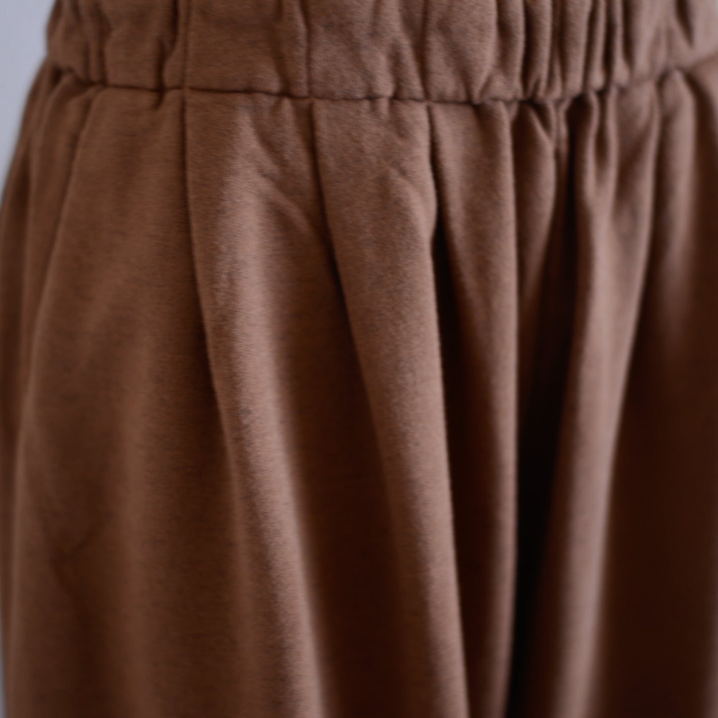 Cotton wool tapered pants Mocha