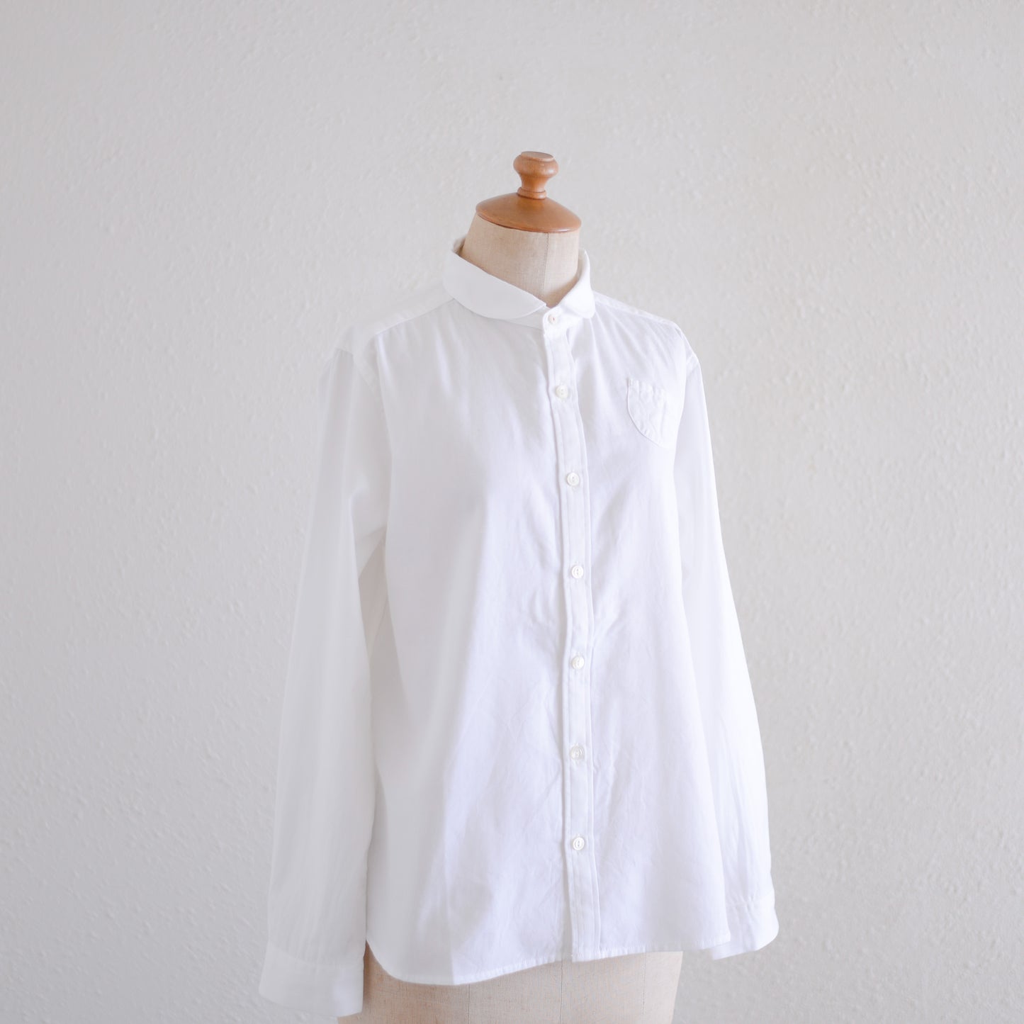 Cotton Mini Pocket Round Collar Shirt White